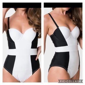 Monochrome Black & White One Piece Padded Lined Bathing Suit XS